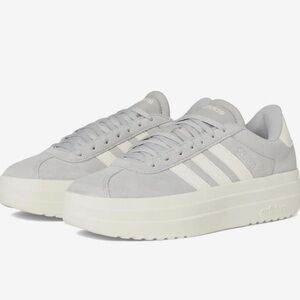 Adidas VL Court Bold gray suede with white stripes and a platform sole - size 8